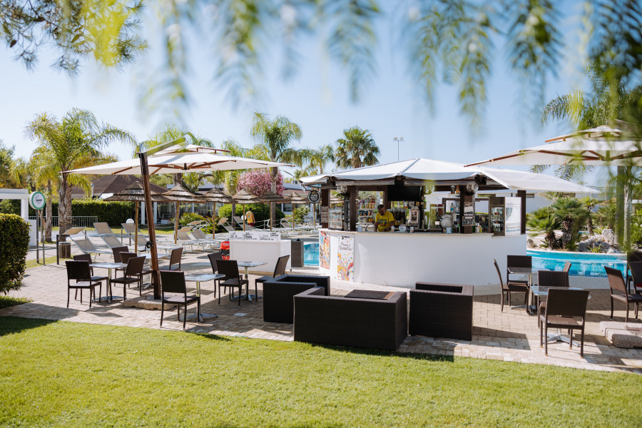 Nicolaus Club Alimini Smile Residence